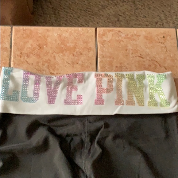 PINK - Picture 3 of 3